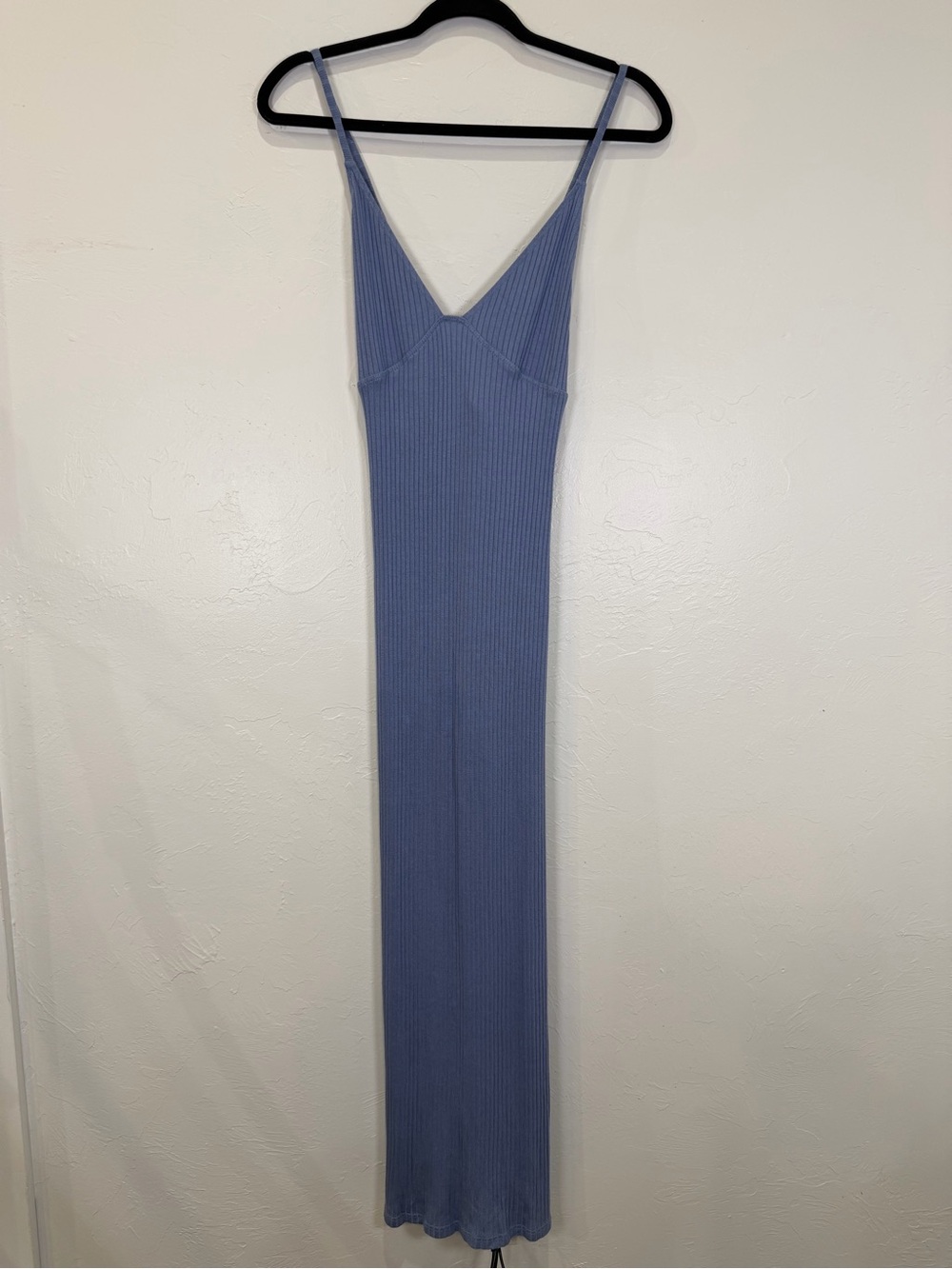 Reformation Brandt Midi Dress in Viola, size Small - Picture 5 of 8